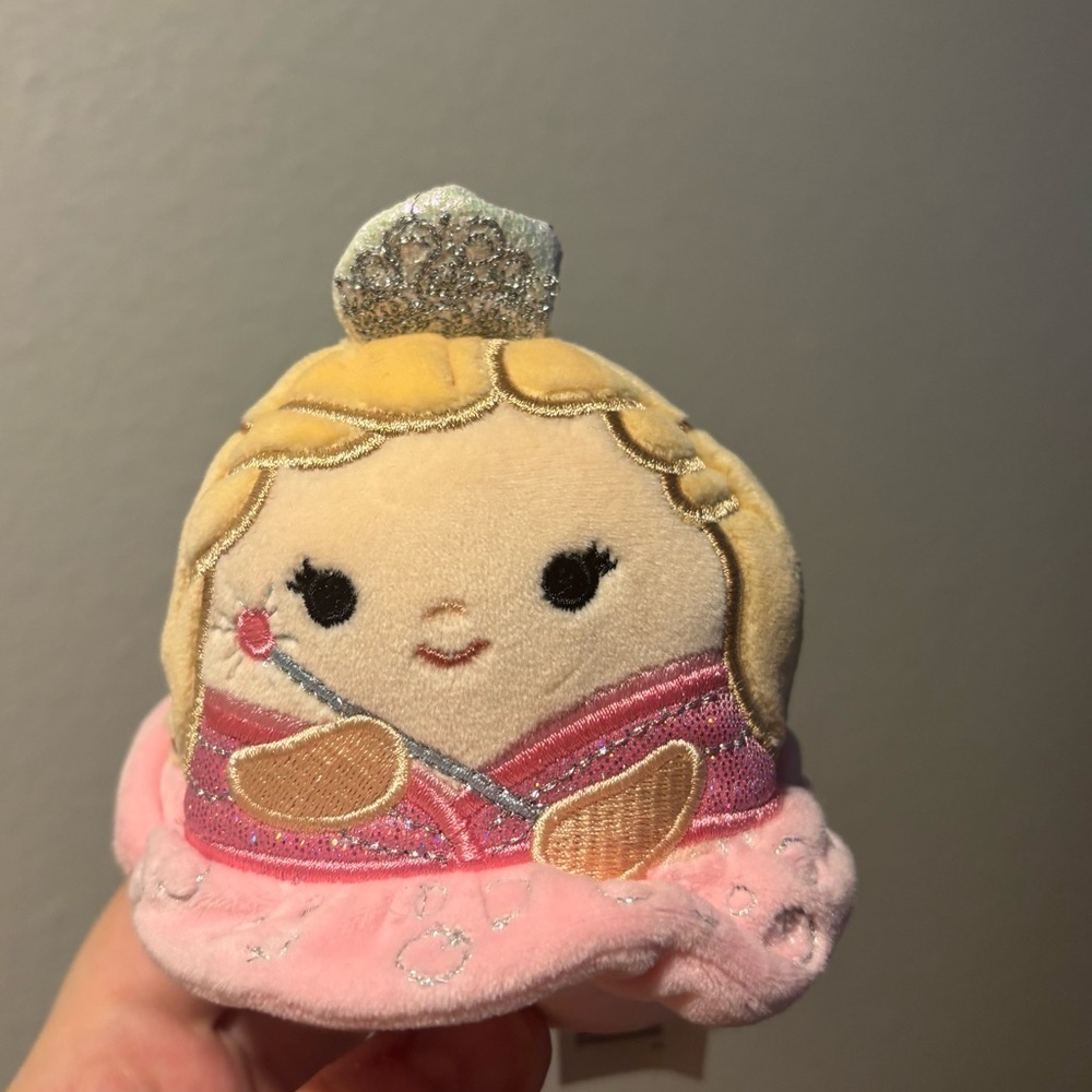 Good Witch 3” Wicked Clip Original Squishmallows  Plush